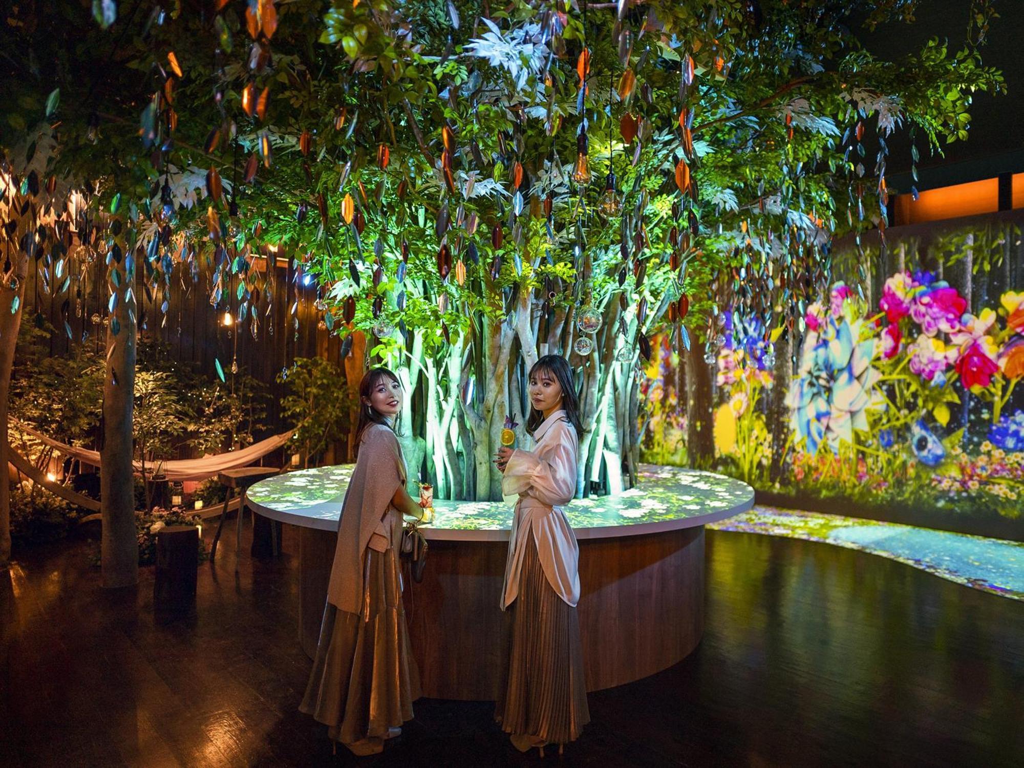 Hotel Den Haag Huis Ten Bosch Sasebo Dış mekan fotoğraf The Forest of Flowers and Fragrance