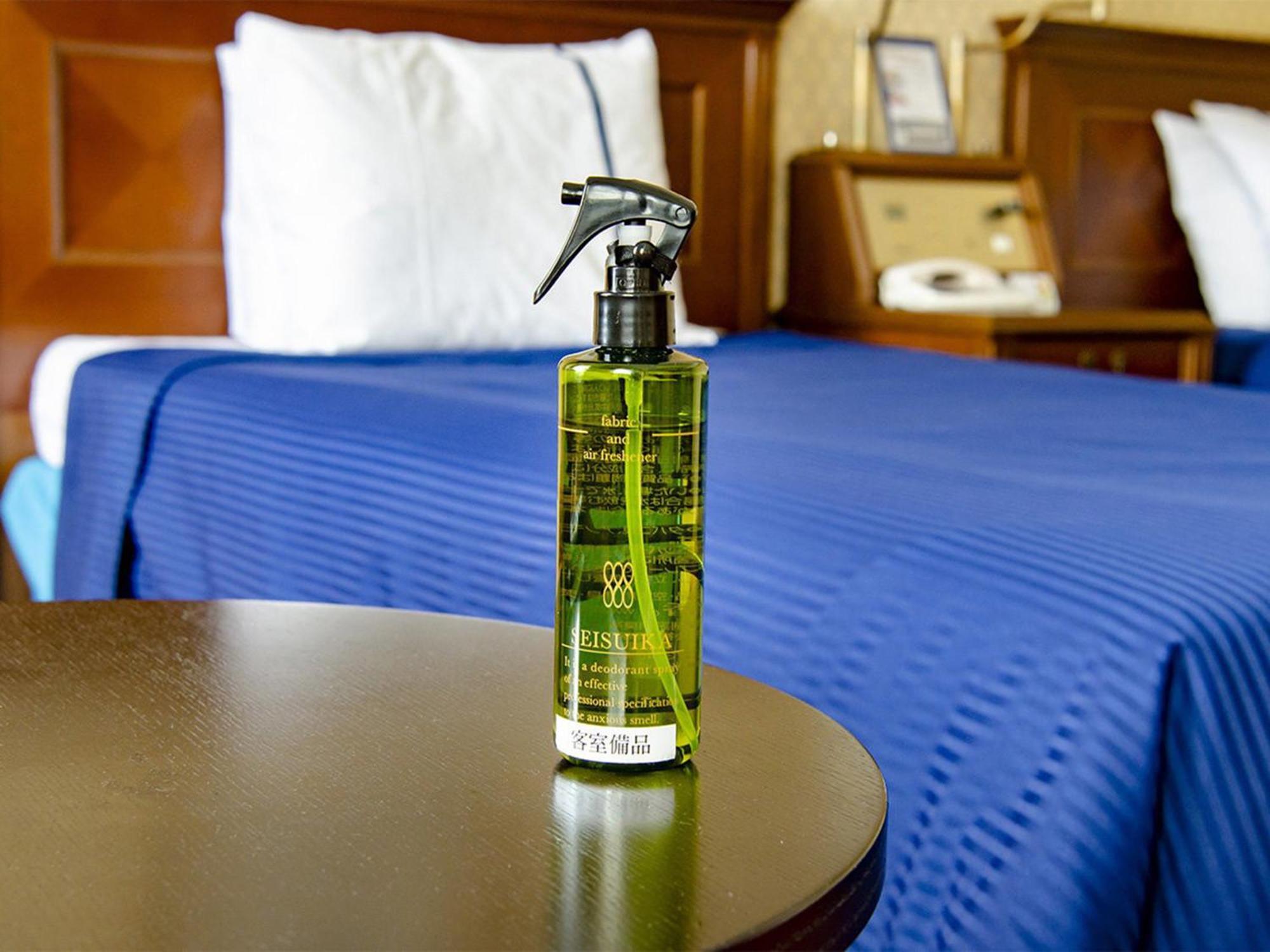 Hotel Den Haag Huis Ten Bosch Sasebo Dış mekan fotoğraf A bottle of room spray