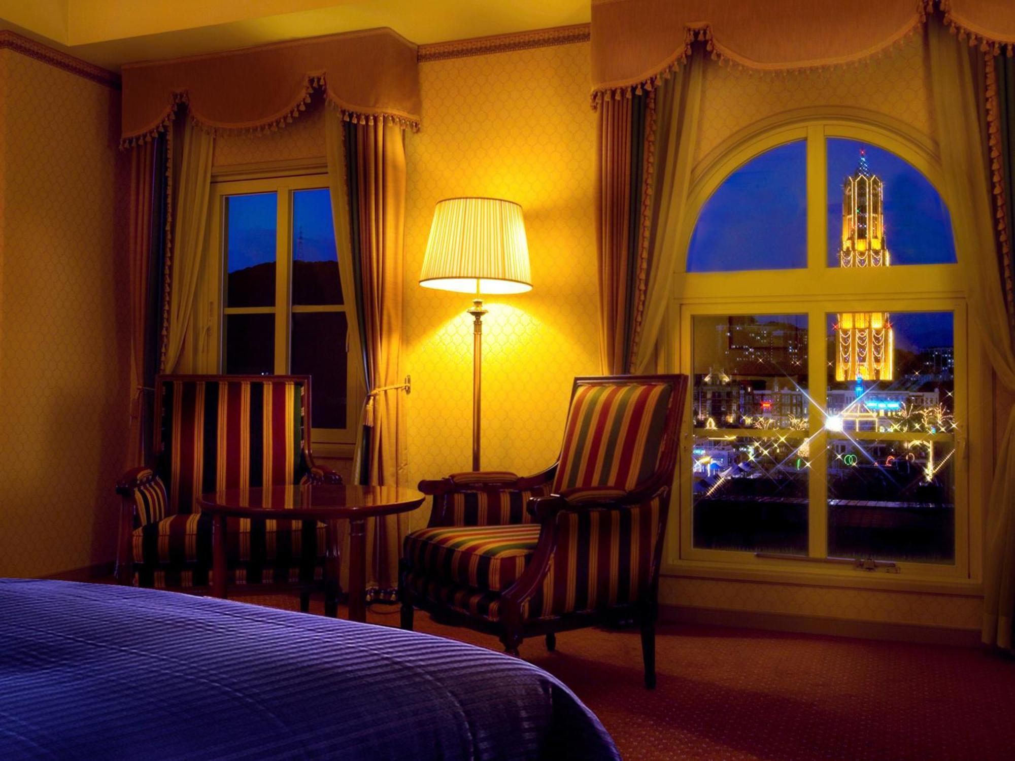 Hotel Den Haag Huis Ten Bosch Sasebo Dış mekan fotoğraf A room at the Hotel de France